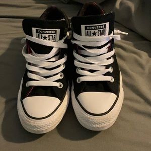 Black converse size 7